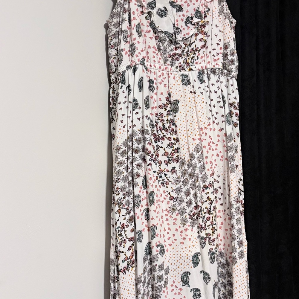Maurices Paisley Ruffle V-Neck Maxi Dress - Size L